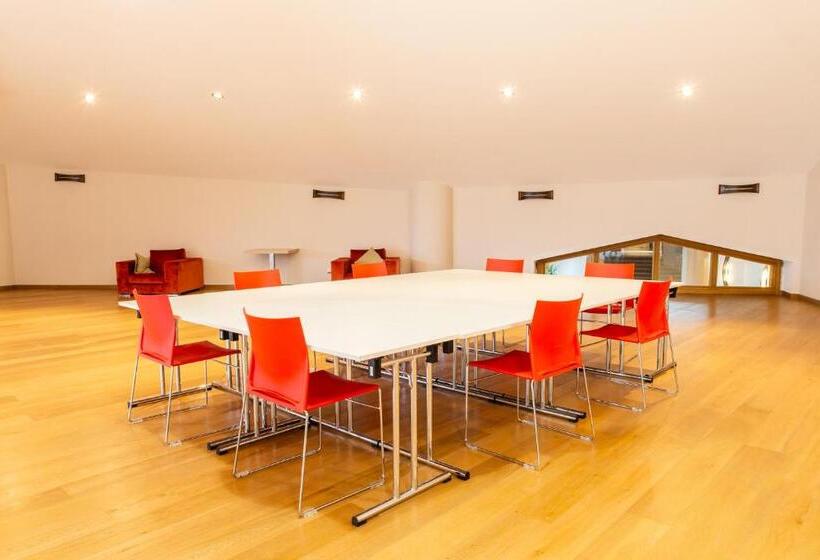 בית מלון כפרי Aqua Montis Resort & Spa