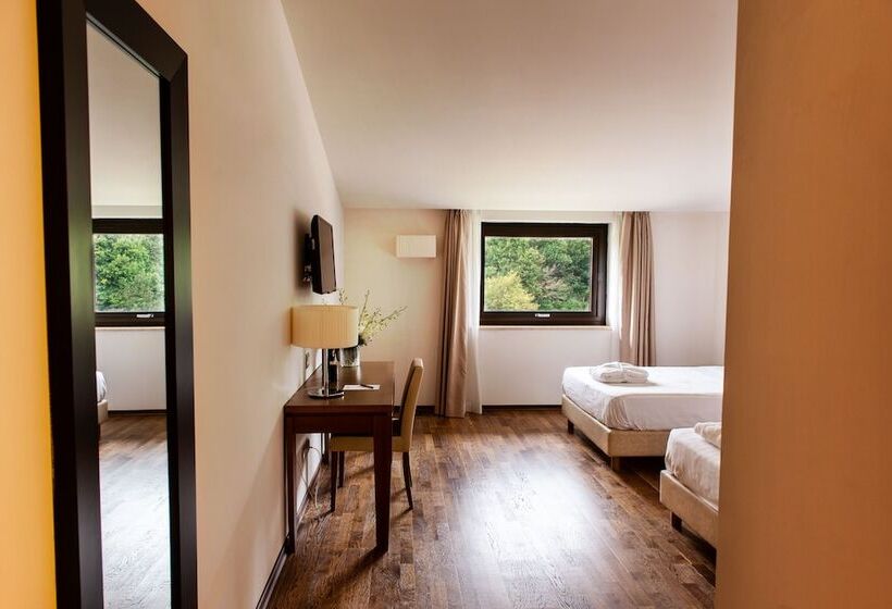 בית מלון כפרי Aqua Montis Resort & Spa