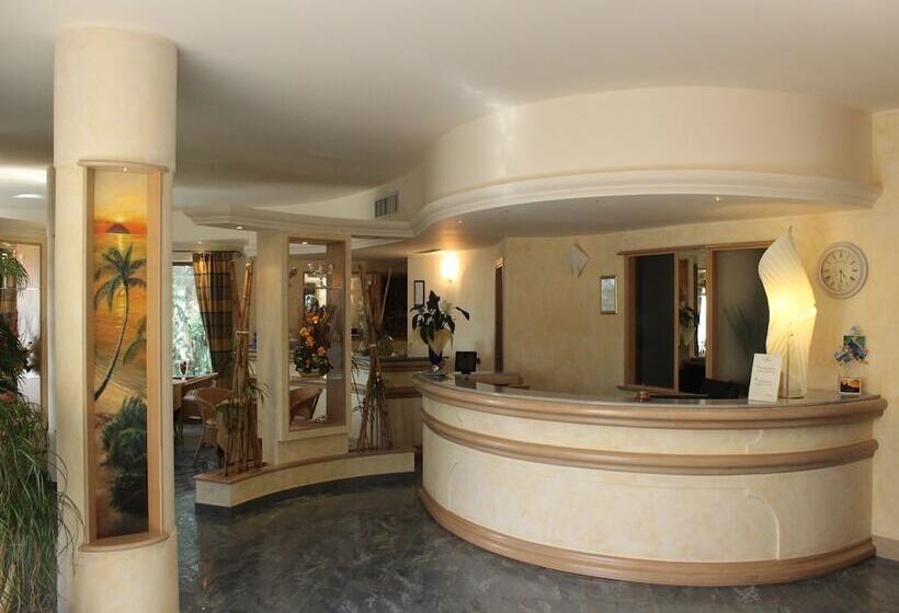 酒店 Blu Tropical Resort