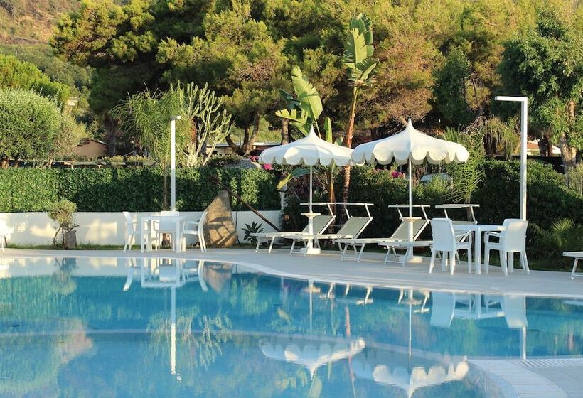 酒店 Blu Tropical Resort