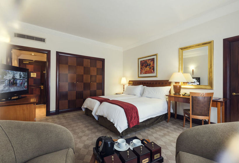 בית מלון כפרי Carnival City