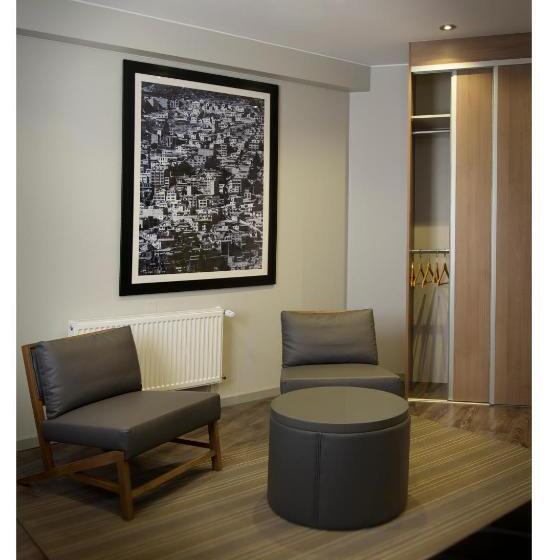 هتل Casa Grande Suites