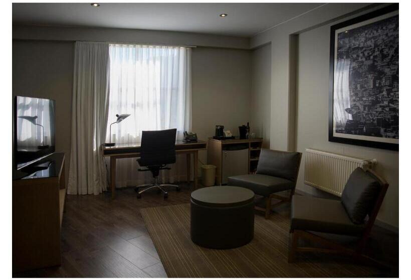 هتل Casa Grande Suites