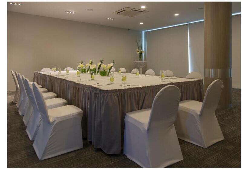 هتل Casa Grande Suites