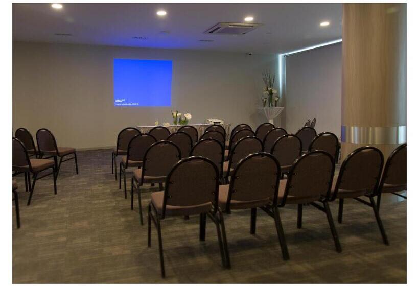 هتل Casa Grande Suites