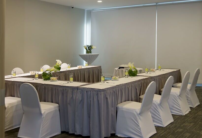 هتل Casa Grande Suites