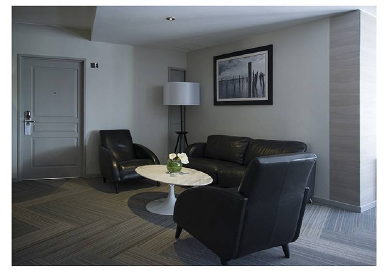 هتل Casa Grande Suites