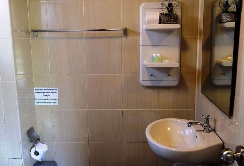 Chilli Hotel&restaurant