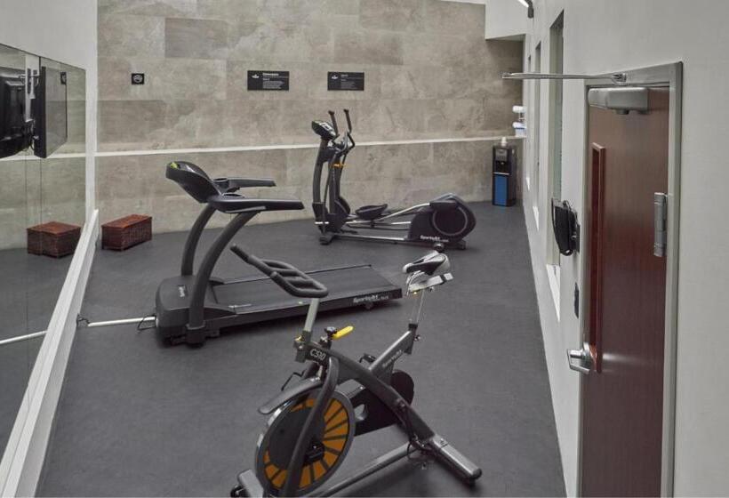 בית מלון כפרי City Express By Marriott Ciudad De Mexico Aeropuerto