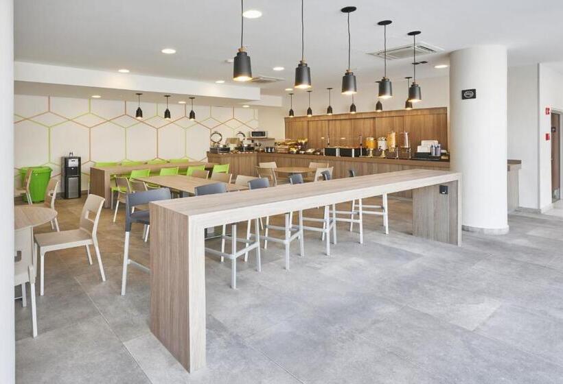 בית מלון כפרי City Express By Marriott Ciudad De Mexico Aeropuerto