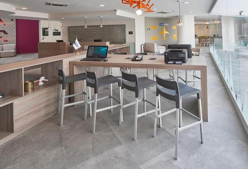 בית מלון כפרי City Express By Marriott Ciudad De Mexico Aeropuerto