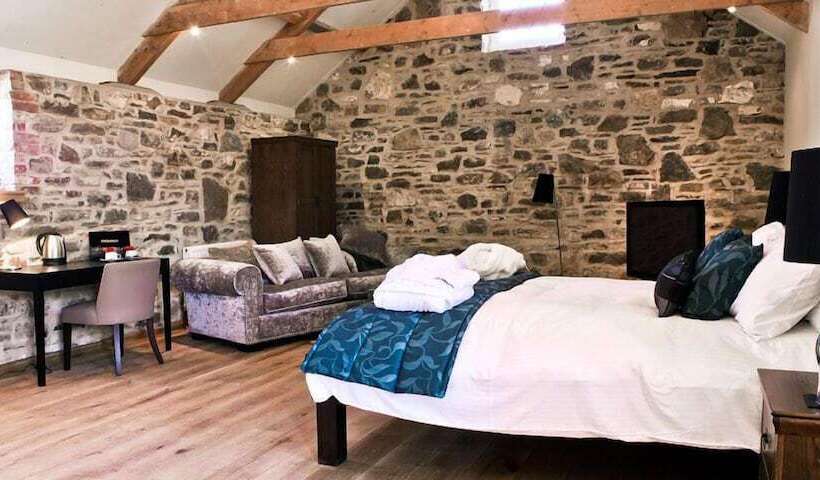 בית מלון כפרי Corran Resort & Spa