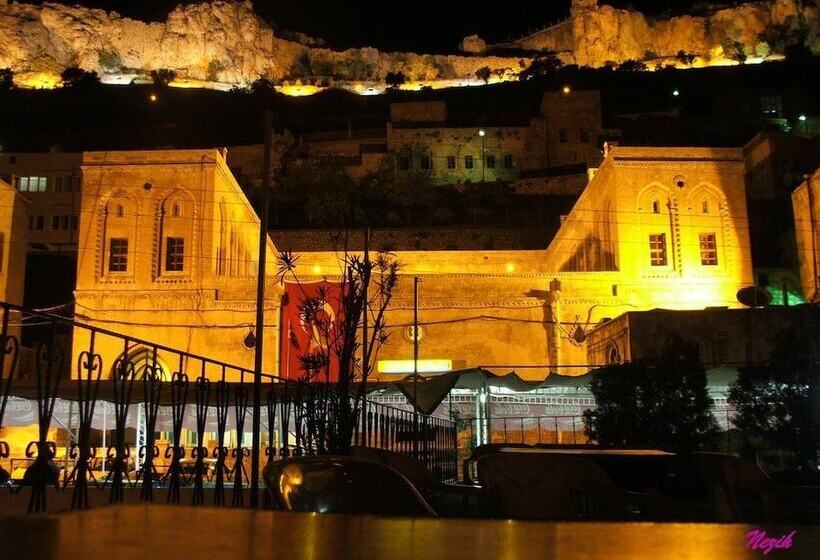 هتل Dara Konağı