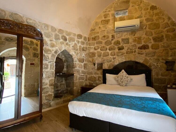 هتل Dara Konağı