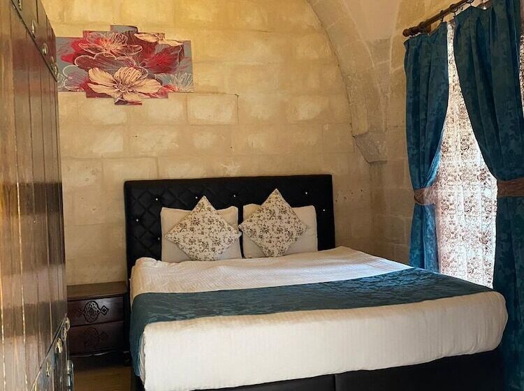 هتل Dara Konağı