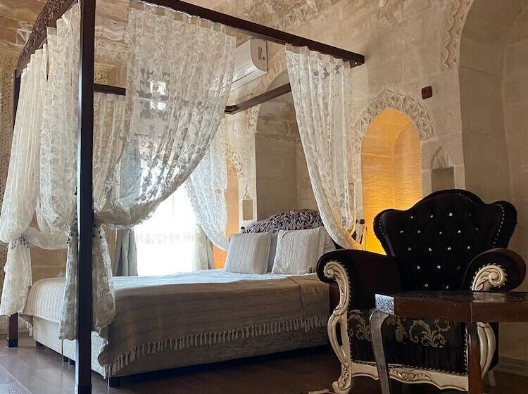 هتل Dara Konağı