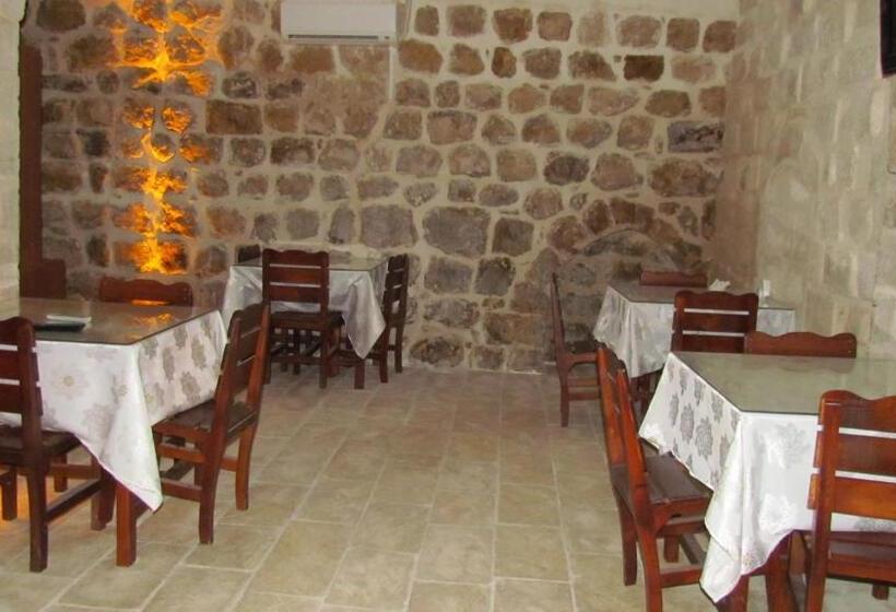 هتل Dara Konağı