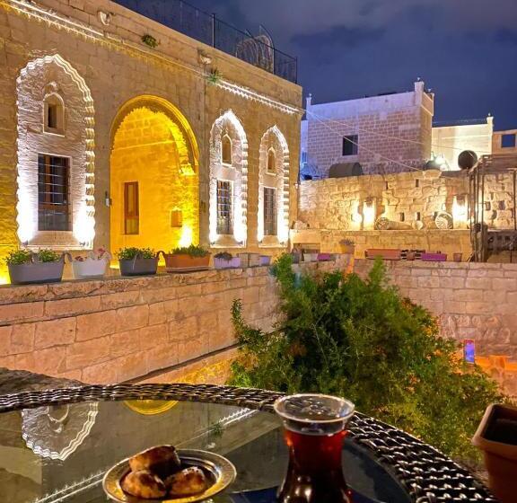 هتل Dara Konağı