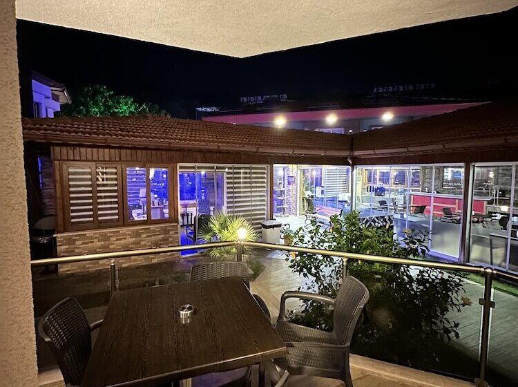 ホテル Dolphin Apart &