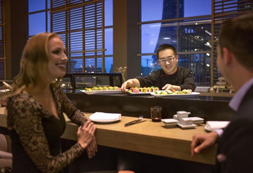 ホテル Downtown Rotana