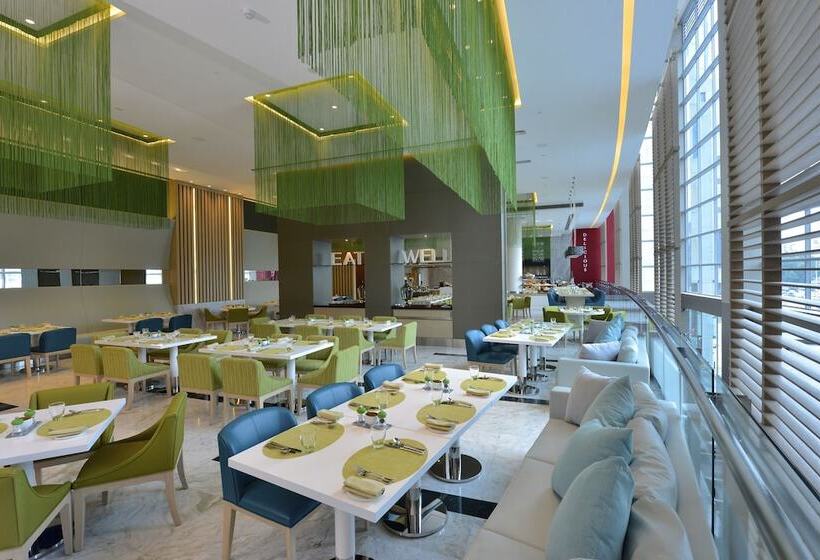 ホテル Downtown Rotana