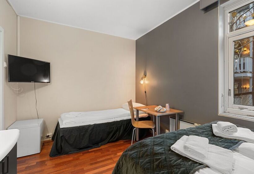 ホテル Enter Backpack