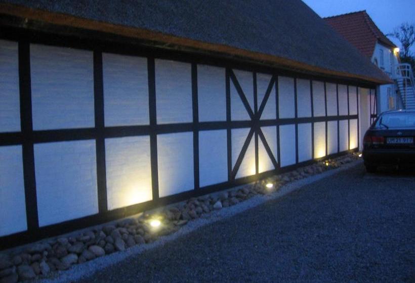 ホテル Fladbro Kro