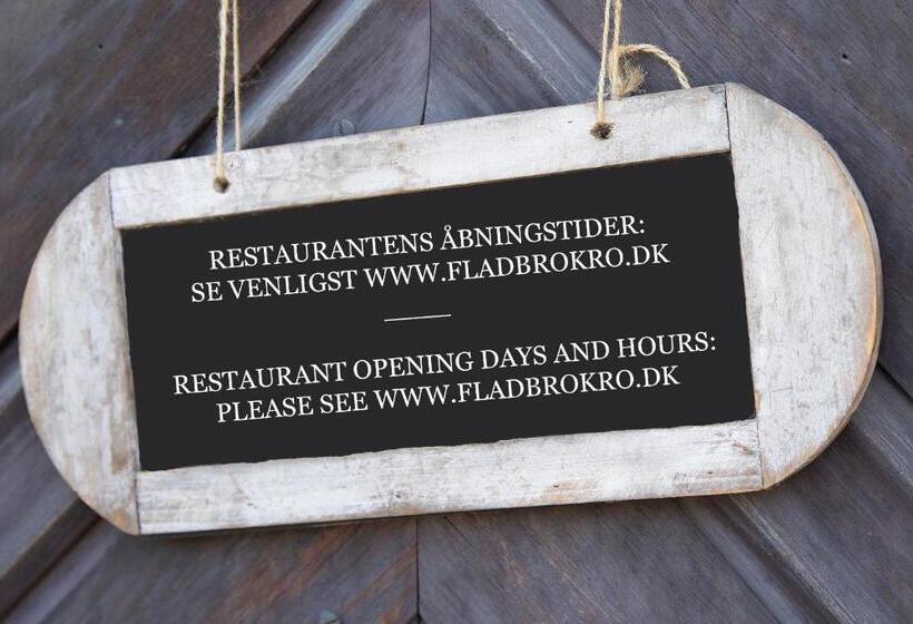 ホテル Fladbro Kro