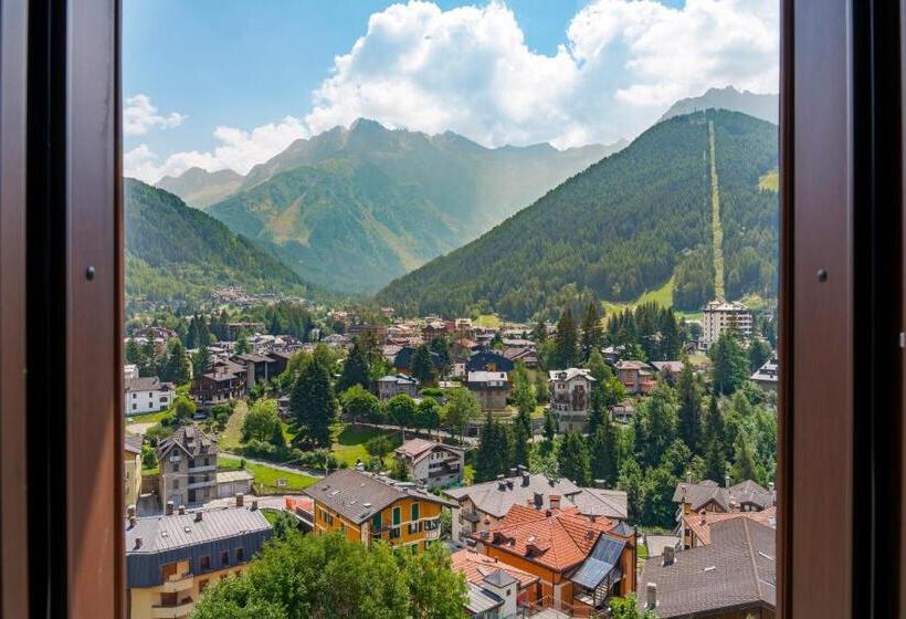 בית מלון כפרי Garni Cristallo