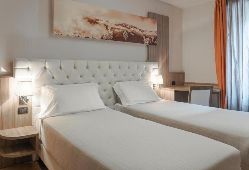 בית מלון כפרי Garni Cristallo