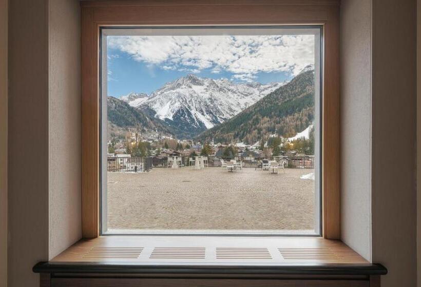 ホテル Garni Cristallo