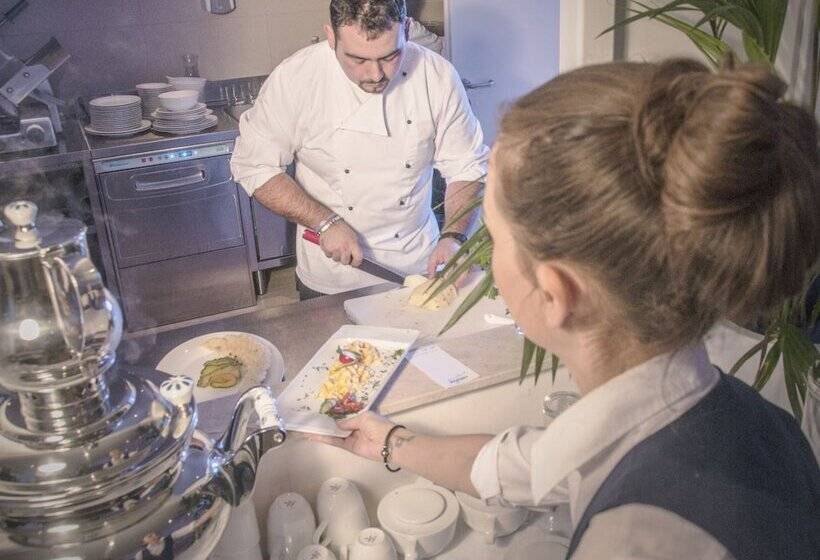 Grand Hotel Palladium