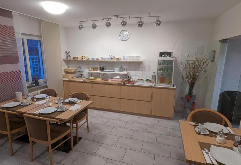 호텔 Gästehaus Ziegler