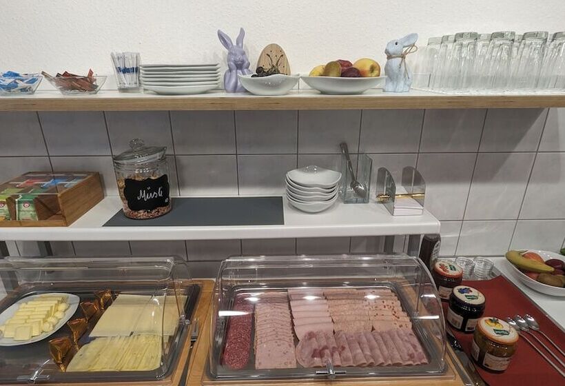 호텔 Gästehaus Ziegler