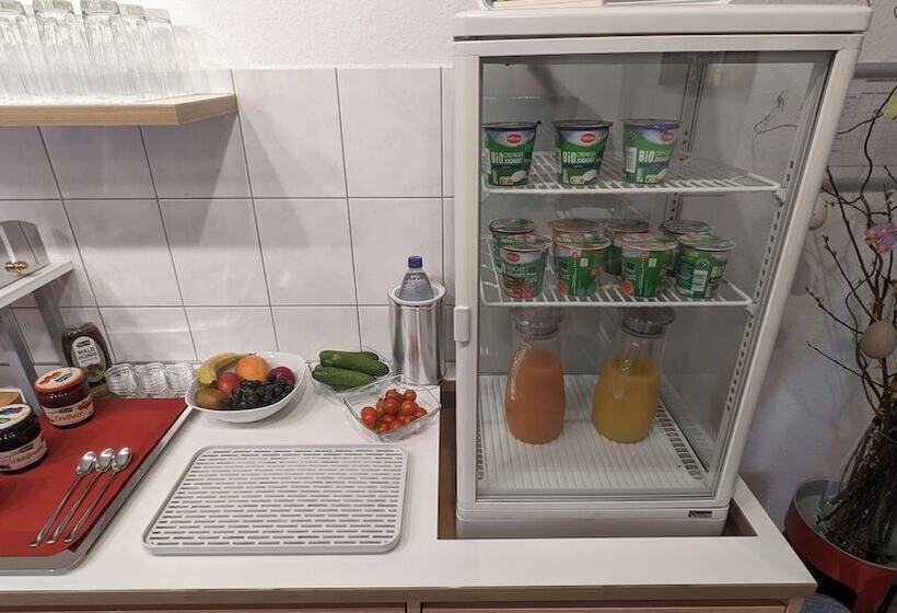 호텔 Gästehaus Ziegler