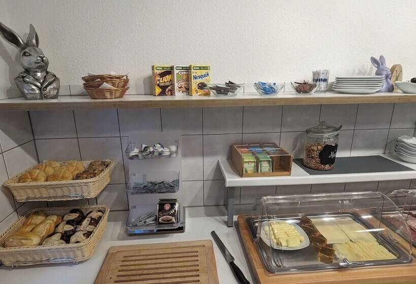 호텔 Gästehaus Ziegler