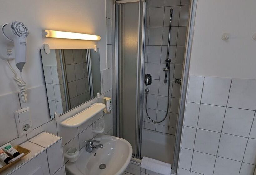 호텔 Gästehaus Ziegler