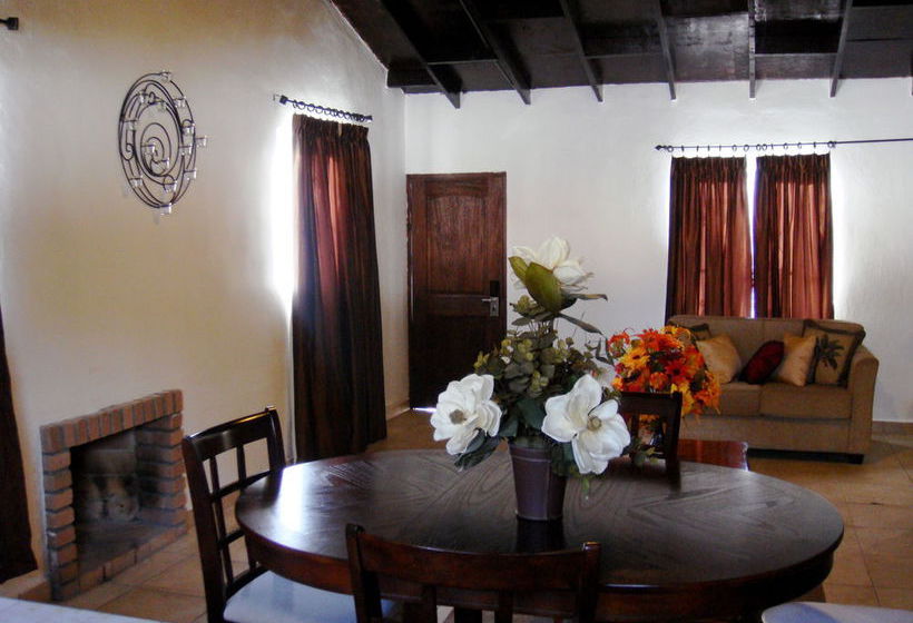 فندق Hacienda Santa Veronica