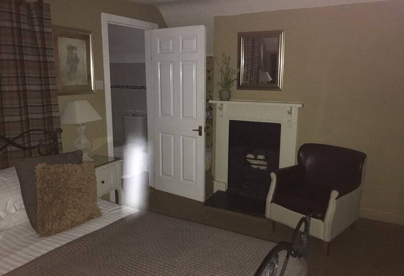 فندق Hambro Arms