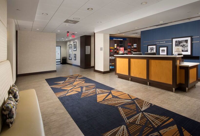 酒店 Hampton Inn & Suites Falls Church