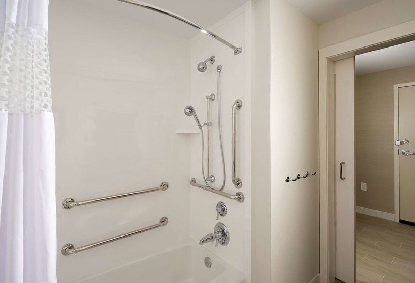 酒店 Hampton Inn & Suites Falls Church