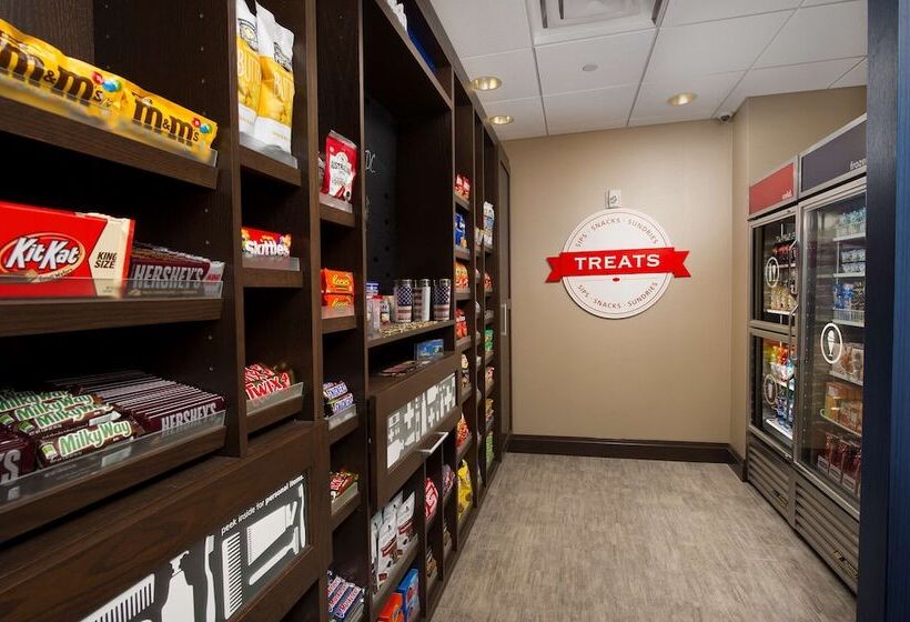 酒店 Hampton Inn & Suites Falls Church