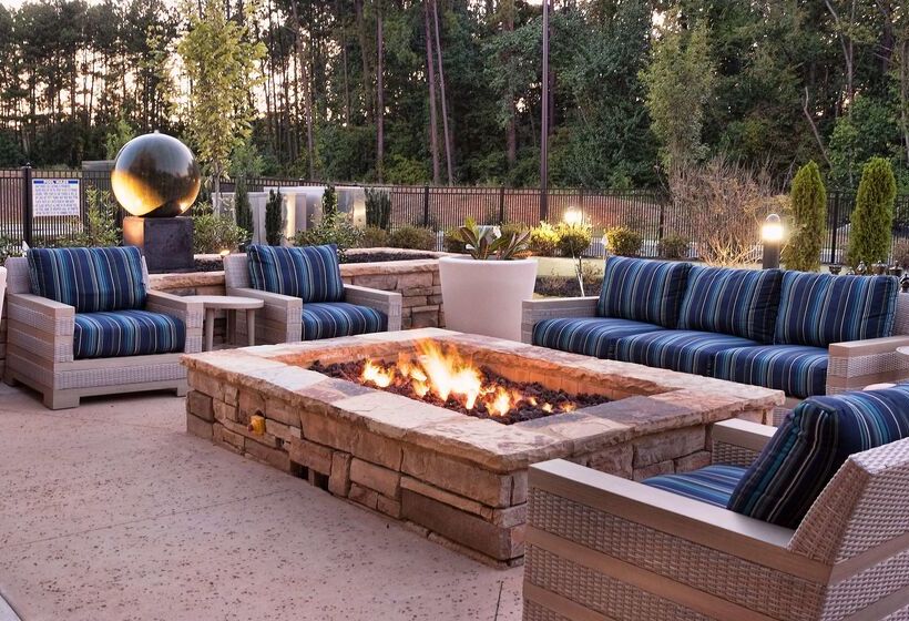 Отель Hampton Inn & Suites By Hilton Augustawashington Rd