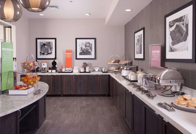 هتل Hampton Inn & Suites By Hilton Augustawashington Rd
