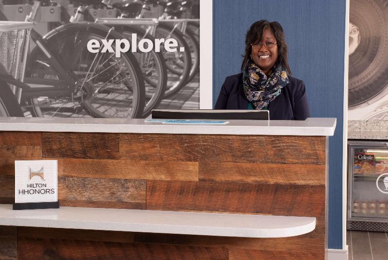هتل Hampton Inn & Suites By Hilton Augustawashington Rd