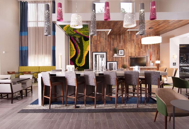 Отель Hampton Inn & Suites By Hilton Augustawashington Rd