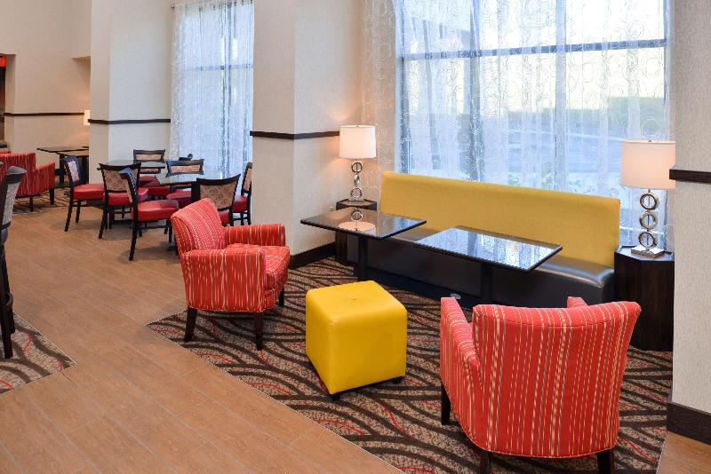 ホテル Hampton Inn & Suites California Universitypittsburgh