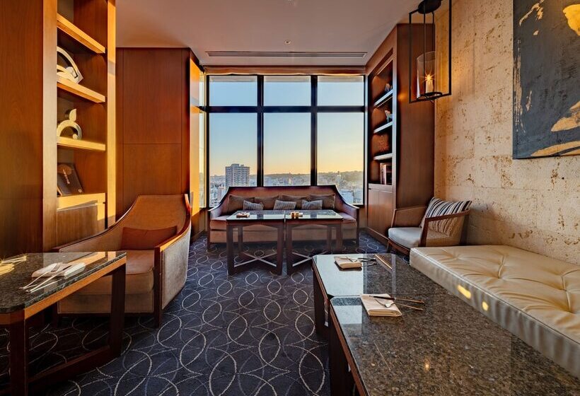 בית מלון כפרי Hyatt Regency Naha Okinawa