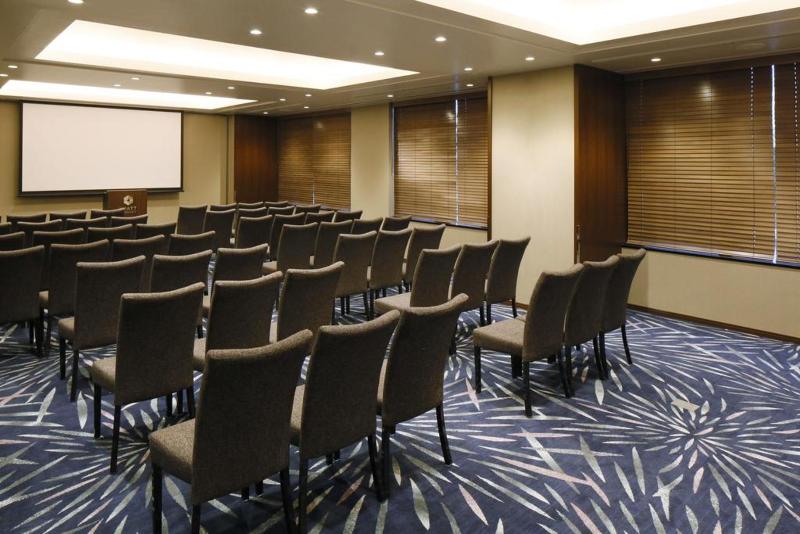 בית מלון כפרי Hyatt Regency Naha Okinawa