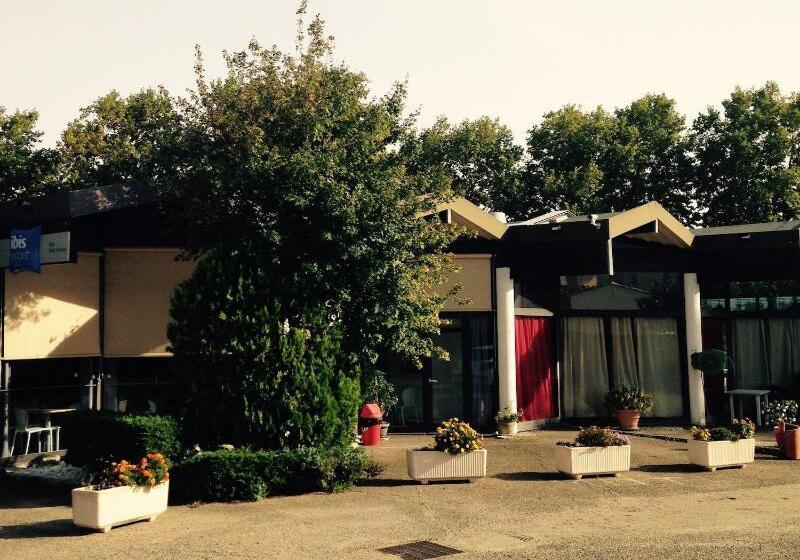 ホテル Ibis Budget Saint Christol Les Ales